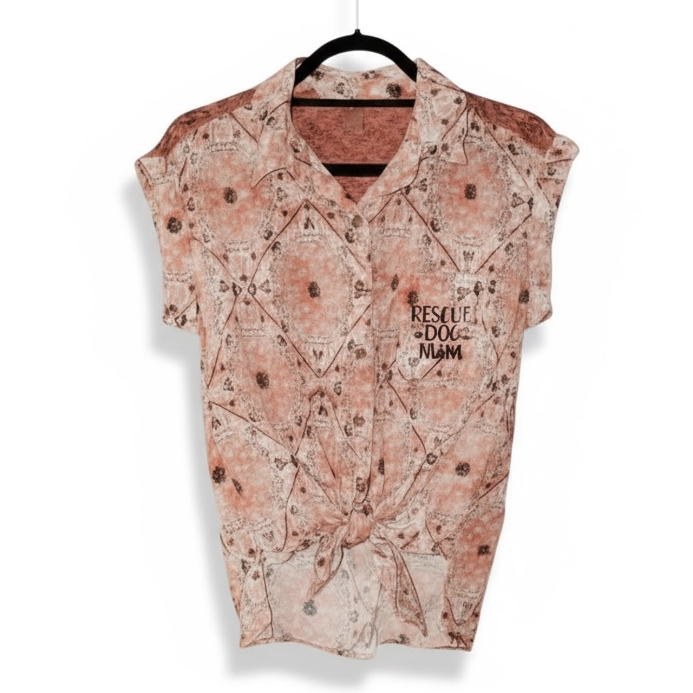 Rescue Dog Mom” Western Tie-Front Shirt (Size S)